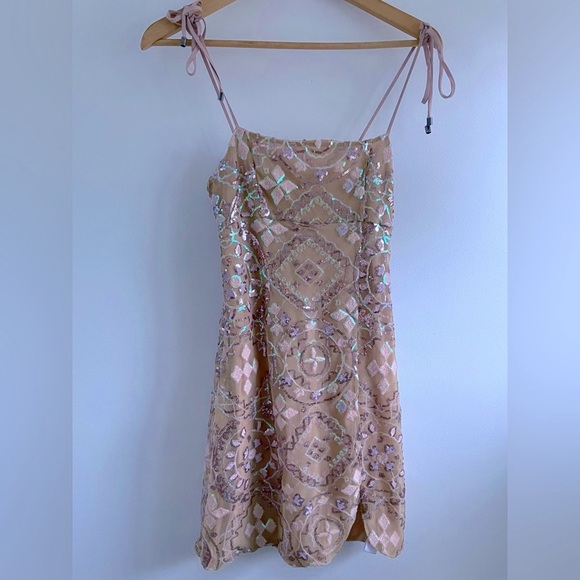 Free People Sequin Show Off Mini Dress - Fits Size Small - Picture 8 of 8